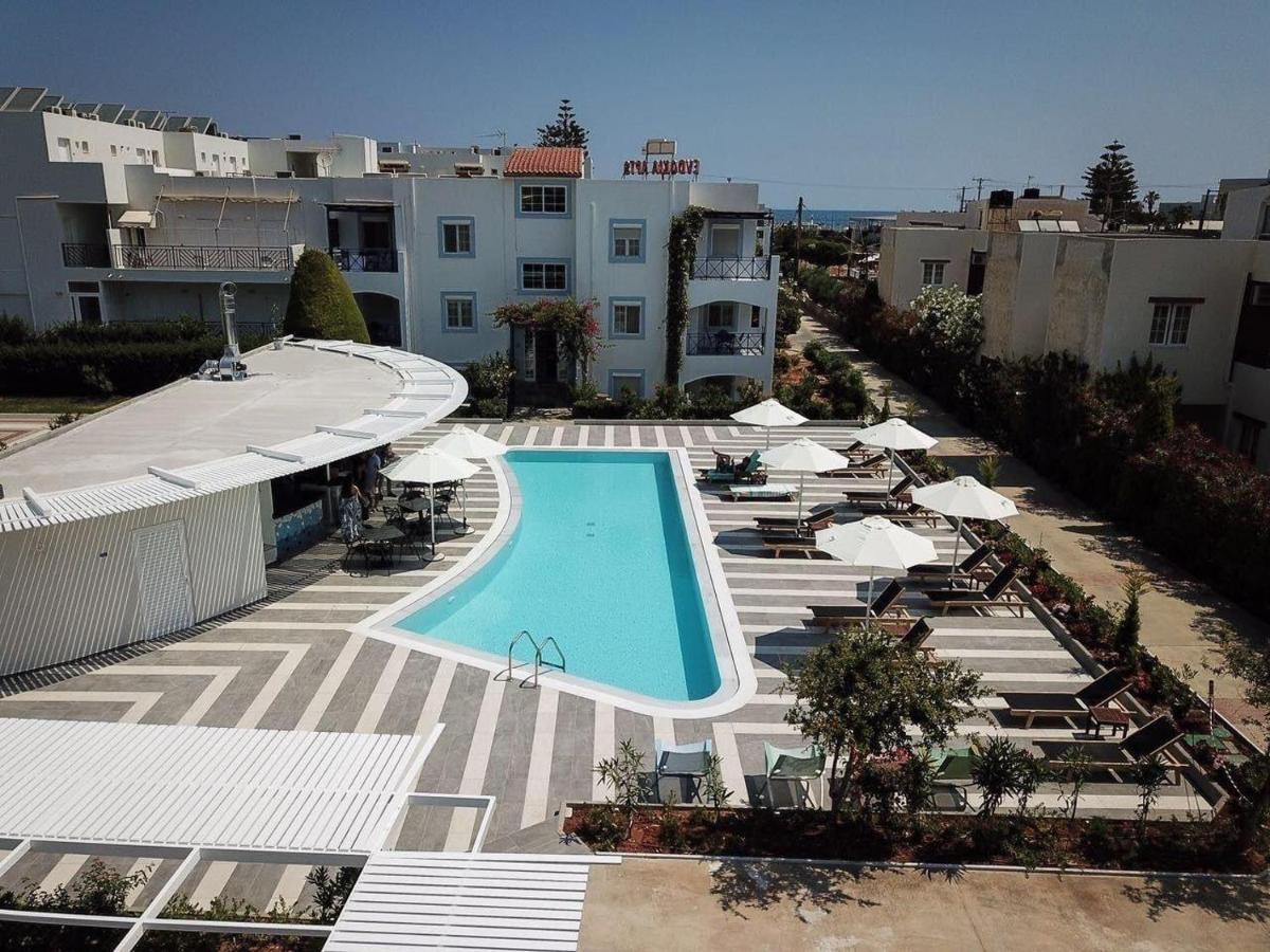 Geo'S Lovely Two Bedroom Island Apartment Gouves Exterior foto